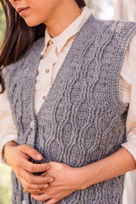 C459-Steeplechase Cabled Vest