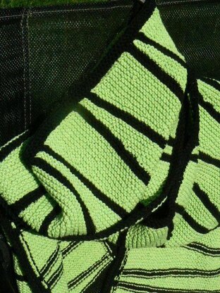 Easy Peasy Geometric S(REMOVED)carf