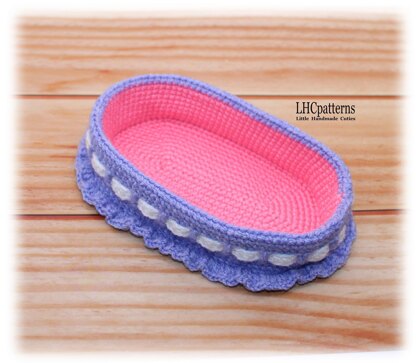 Sleeping Kitten in Cradle Crochet Pattern