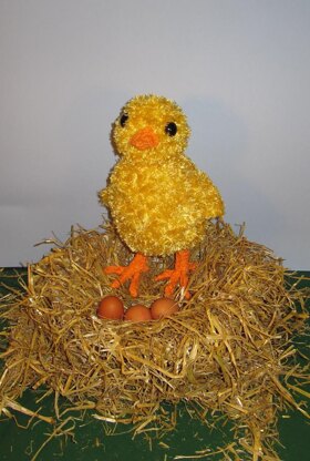 Giant Superfast Fluffy Easter Chick