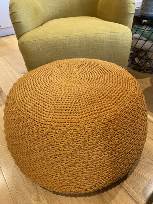 Pouf footstool