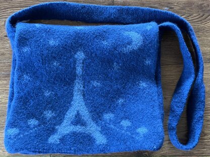 Paris Messenger Bag