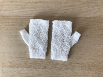 Fingerless Gloves Diamond