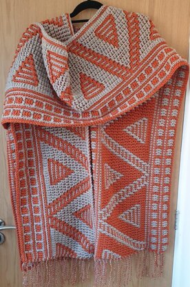 Reversable Peaks Ruana Shawl