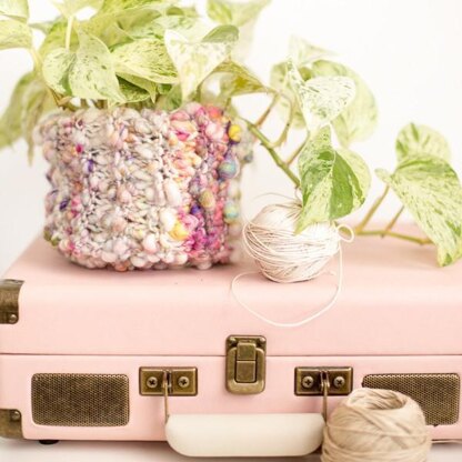 Knit Basket Pattern: A Cozy Home for Your Treasures – Lifestyle