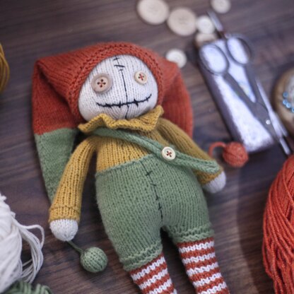 Peter Halloween clown doll knitting pattern