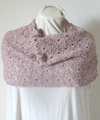 Crochet Flower Lace Cowl
