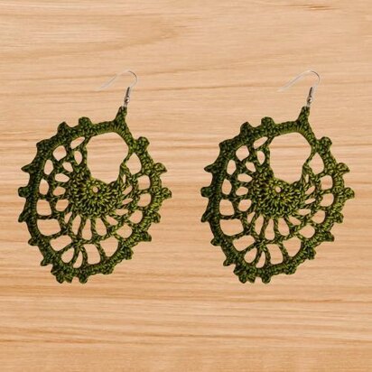 Crochet leaf earrings 3