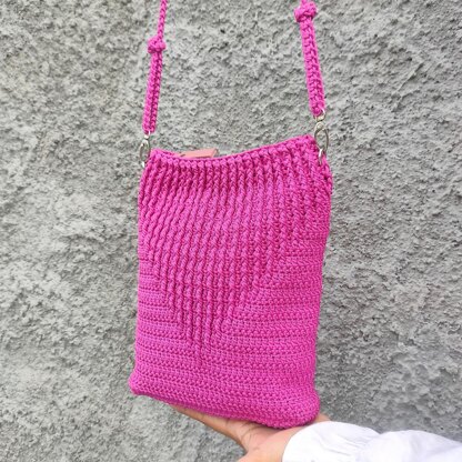 Sweet Sling Bag