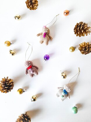 Tiny Gingerbread Man & Woman Christmas Decoration