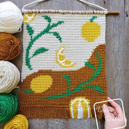 Lovely Lemons Wall Hanging