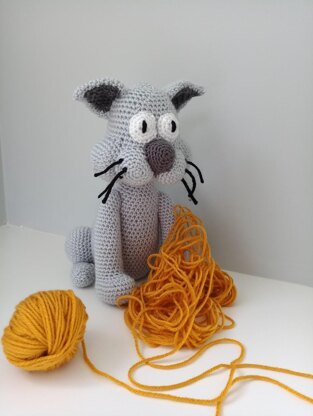 Crochet Toy Cat Pattern - The Cat