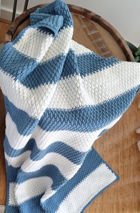 Sea Breeze Throw