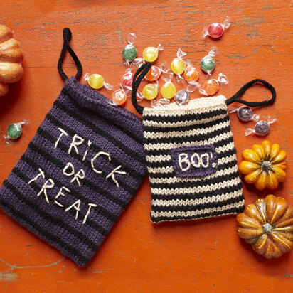 Scary Treat Bags in Lion Brand Vanna's Choice - L30192