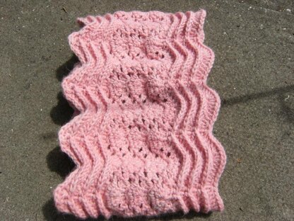 Hopscotch cowl