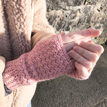 Fingerless Gloves