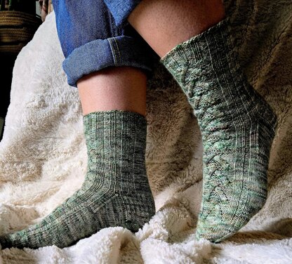 Mountains Edge Socks