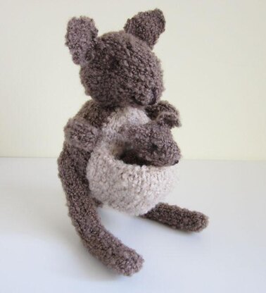 Kangaroo Knit Joey & Mum