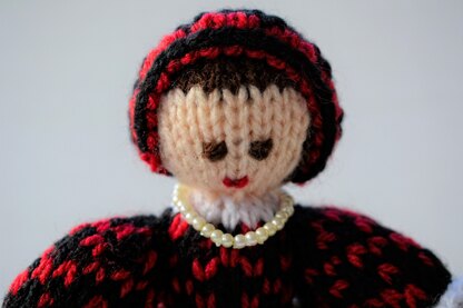 Catherine of Aragon Tudor Doll Knitting Pattern - Toy Knitting Pattern