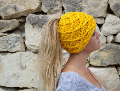 Diamond stitch Messy Bun Hat