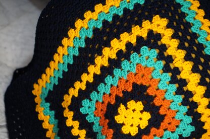 The granny square blanket