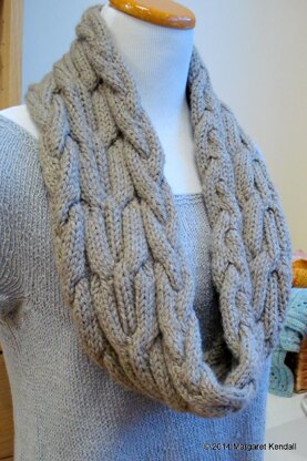 Ravensdowne Cowl