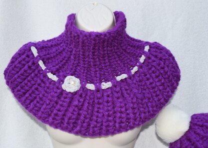 Hat and neck warmer set