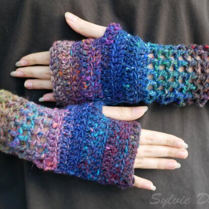 Men's Thermal Fingerless Gloves Crochet Pattern 