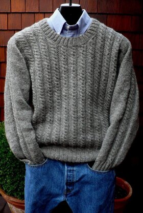 MS 204 Cabled Crewneck Pullover