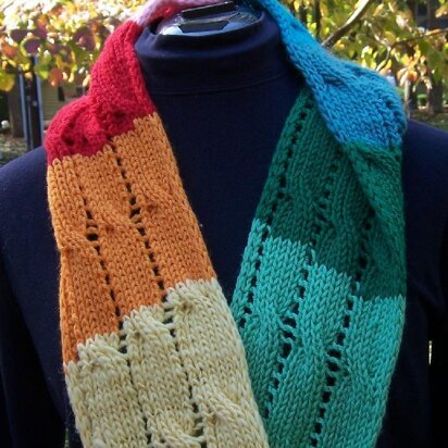 Color-filled Cabled Cowl (or Scarf)