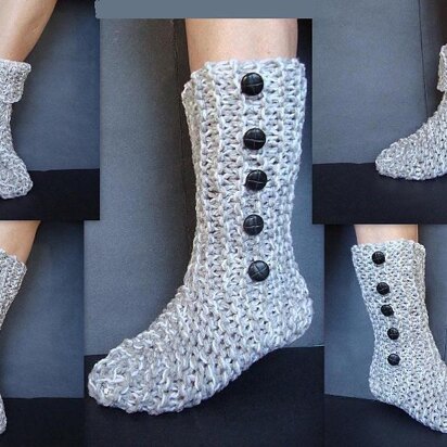 371, KNITTED WOOLY BOOT SLIPPERS, newborn to adult - knitting pattern