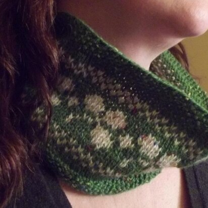 Shamrock Cowl