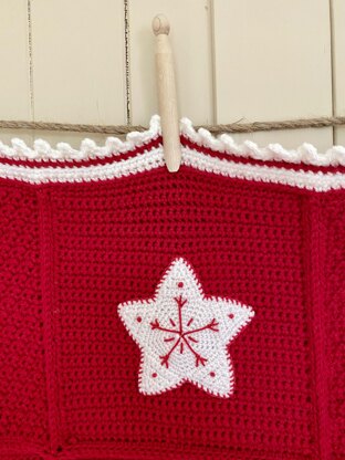 Nordic Blanket Crochet pattern by KATE EASTWOOD