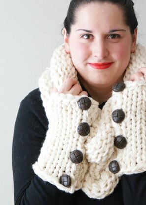 Simple Chunky Knit Shawl Cowl and Arm-warmers