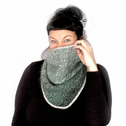 Radvent Cowl