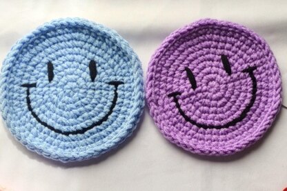 Smile Coaster crochet pattern
