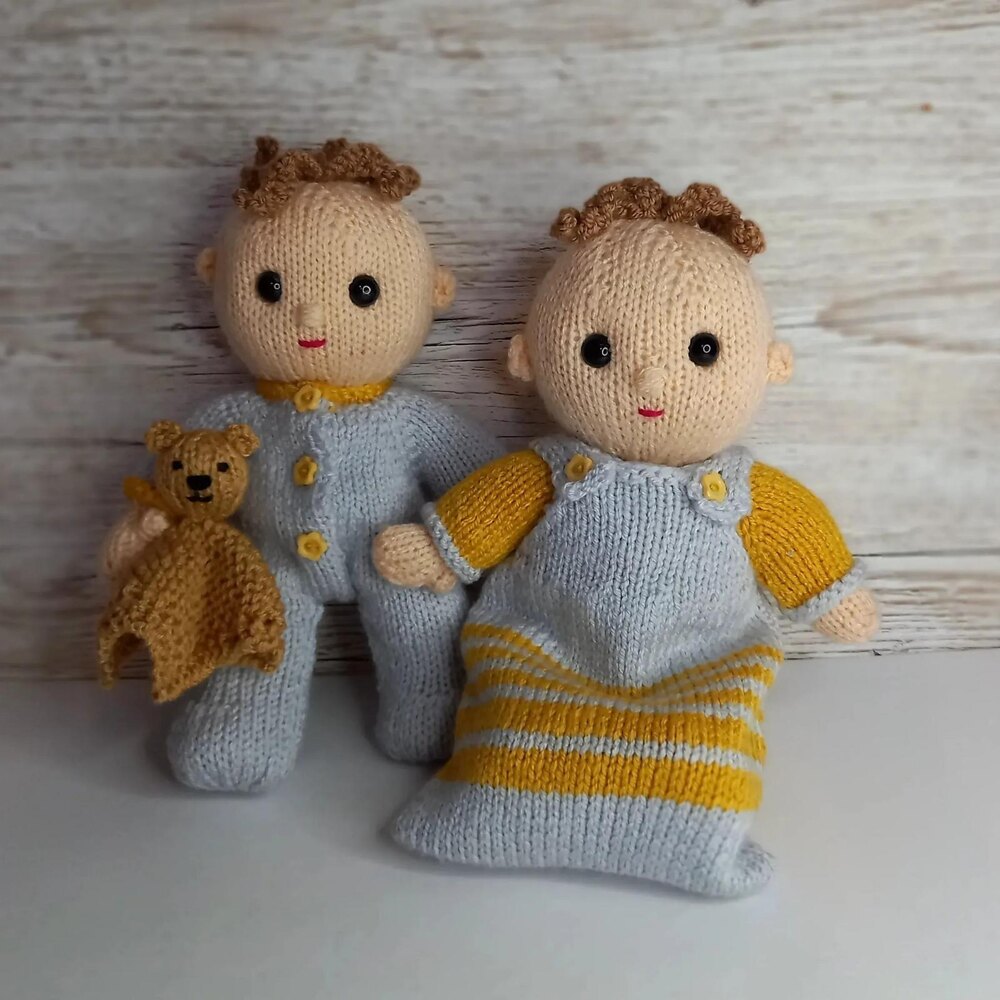 Betsy and Ben Sleep Set Knitting pattern by Claire Fairall