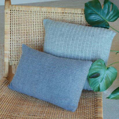 Cushion Covers in Hayfield Bonus DK - 10254 - Downloadable PDF