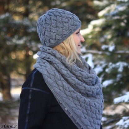 Agave cable hat and cowl