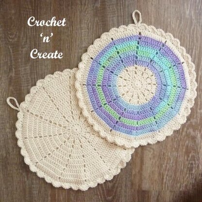 Round Fan Potholder