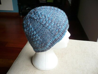 Knotted Cap