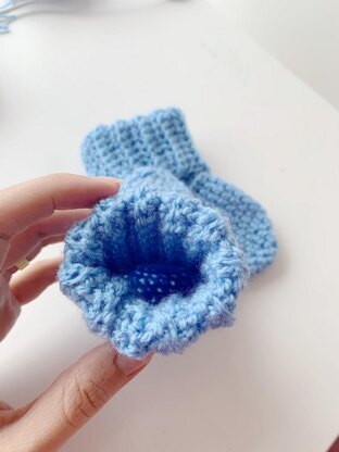 Crochet Baby Booties / Baby Socks