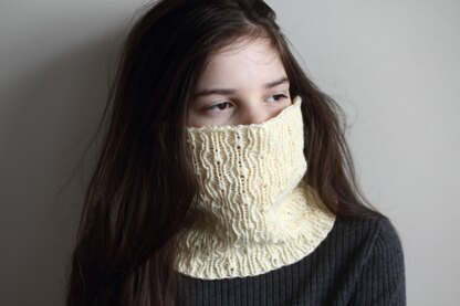 Orchid Cowl