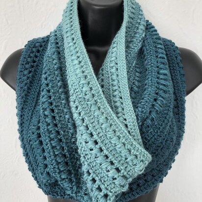 Stella Cowl