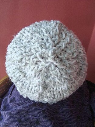 401 KNITTED NEWSBOY HAT