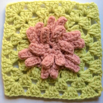 Aster Flower Granny Square