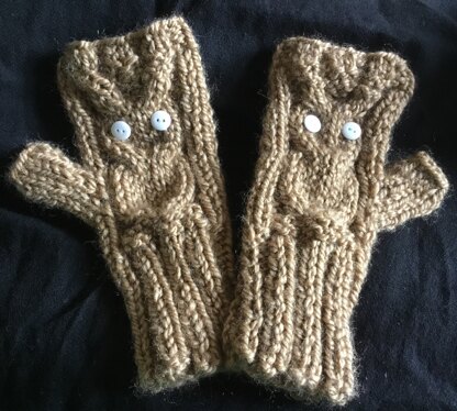 Owl fingerless mitts #2