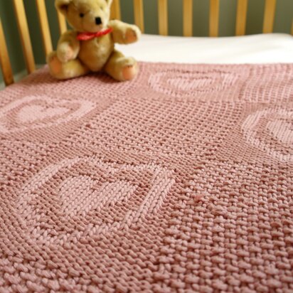 Easy heart pattern chunky baby blanket