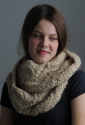 Toffee Cowl