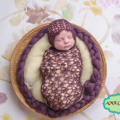 Newborn Dainty Lace Bonnet Hat and Photography Wrap